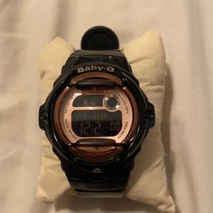 Baby G-Shock Watch - black and rose gold - EUC
